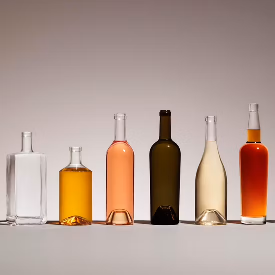 50ml 100ml 200ml 250ml 500ml 700ml 750ml Garrafa de vidro de vodka de licor fosco sob medida de 1 litro Fabricante Gin Whisky Tequila Rum Perfume Garrafa de cerveja espirituosa